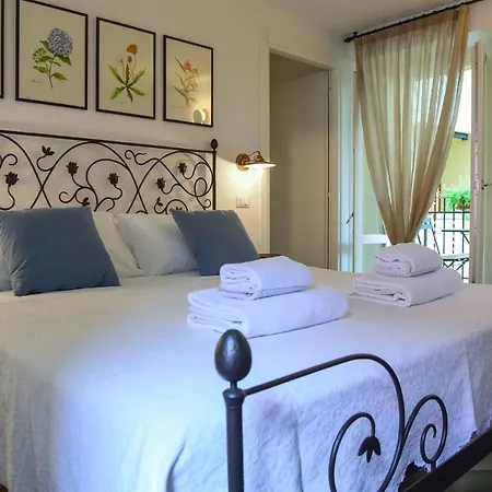 Easy Welcome Loppia Secret Garden Apartment *